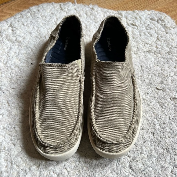 Gotcha: Mens Khaki/Tan Hipster Slip On Canvas Round Toed Sneaker Shoes Size 8 - Picture 2 of 9